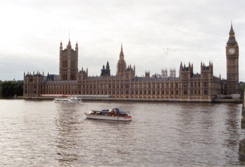 Big Ben and Houses of Parlaments