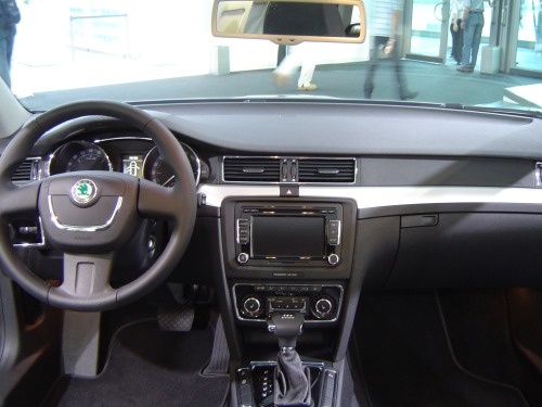 Skoda Superb Kombi Interieur