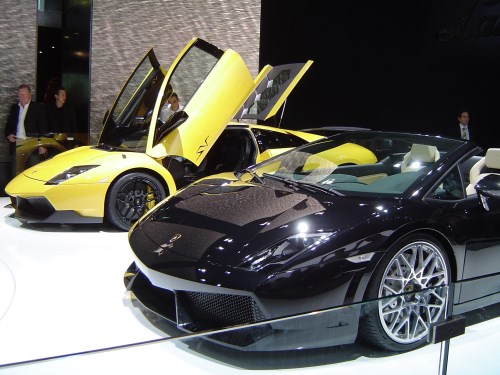 ...sowie der Murciélago LP 670-4 SuperVeloce