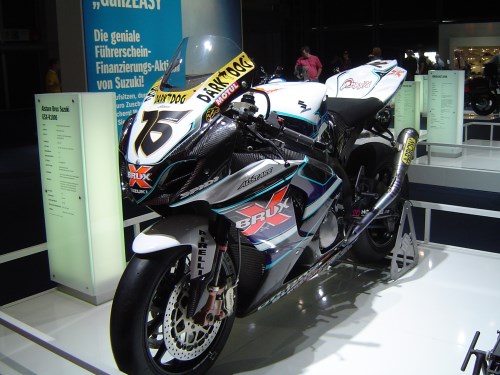 Suzuki Rennmotorad