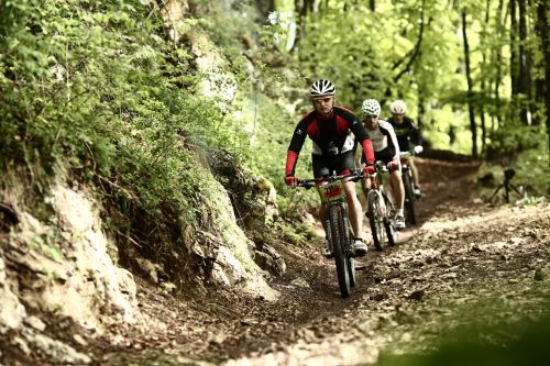 Rocky Mountain BIKE Marathon in Riva del Garda: Schnelle Schotterabfahrt