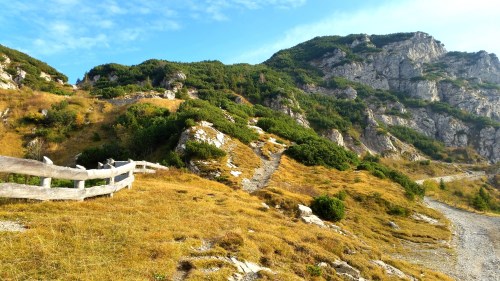 Blick hinauf zum Tremalzo-Pass