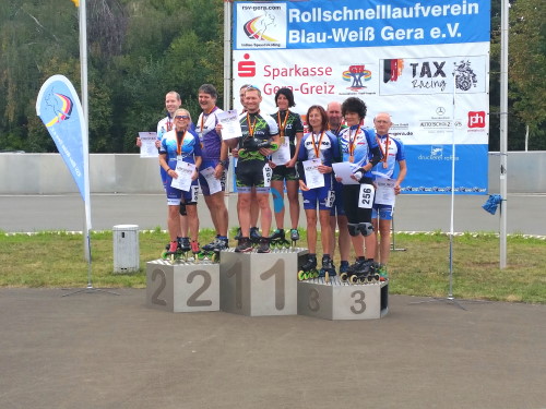 Deutsche Meisterschaft Team - Siegerehrung TEAMVERFOLGUNG MASTERS MIXED Platz 1