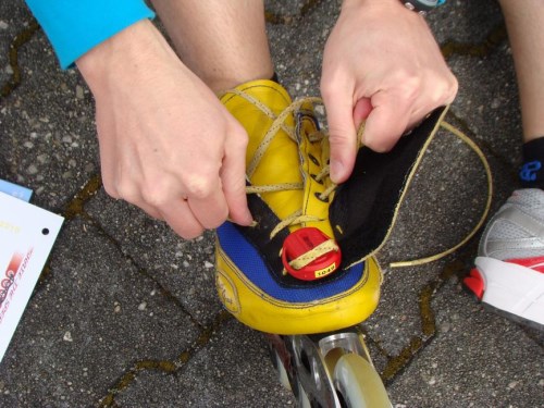 Das rote Ding an meinem Skate-Schuh ist der Chip zur Zeitmessung