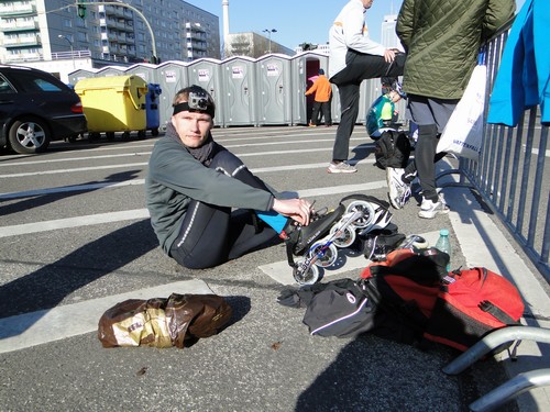 Nach den Trockenübungen geht's endlich auf die Rollen