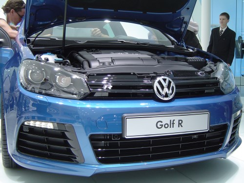 Golf R mit Bi-Xenon-Scheinwerfern und LED-Tagfahrlicht