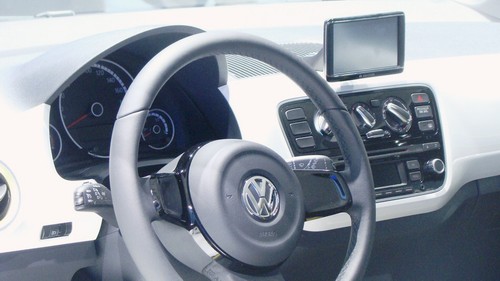 VW Eco-Up! - Innenraum mit Amaturenbrett