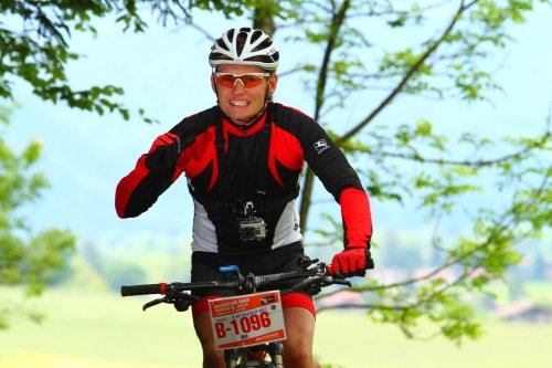 01.06.2014 - Tegernsee MTB-Marathon: Es ist Alex anzusehen, er kämpft verbissen auf den letzten Kilometern