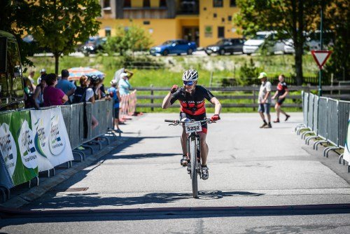 1. MTB Festival Achensee Achenkirch - Alex rollt glücklich ins Ziel