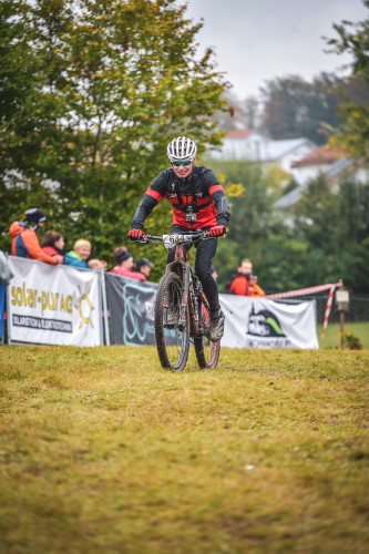 Woidman MTB-Marathon in Thurmansbang - Alex ist bei den letzten Metern vor dem Ziel absolut am Ende