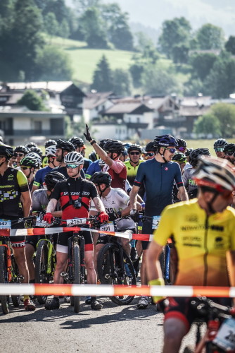 25. KitzAlpBike-Marathon - kurz vor dem Start der Strecke MEDIUM