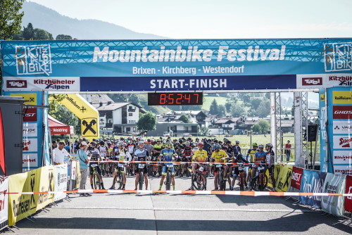 25. KitzAlpBike-Marathon - kurz vor dem Start der Strecke MEDIUM