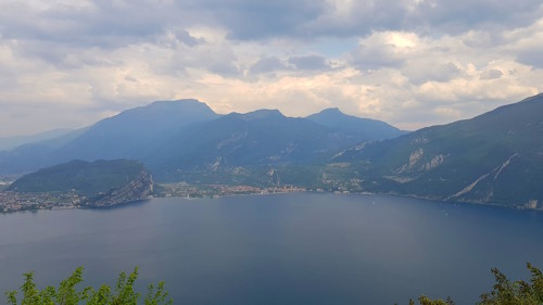 Blick von Pregasina Richtung Monte Brione und Torbole