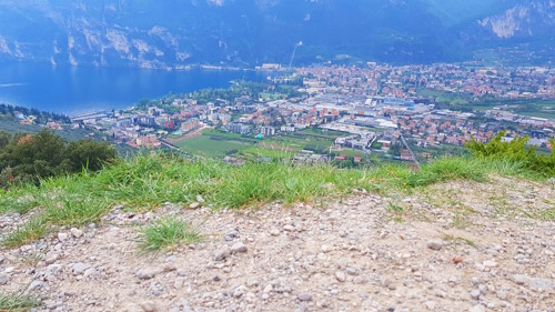 Blick vom Monte Brione hinunter nach Riva