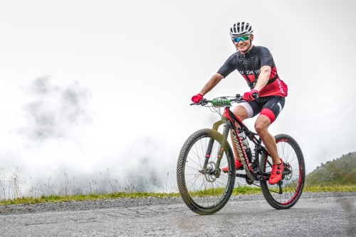 Ironbike Marathon Ischgl - Alex kurbelt die Idalpe hinauf