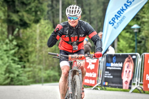 eldoRADo MTB Marathon in Angerberg - Alex kommt ins Ziel