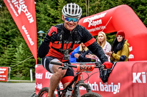 eldoRADo MTB Marathon in Angerberg - Alex kommt ins Ziel