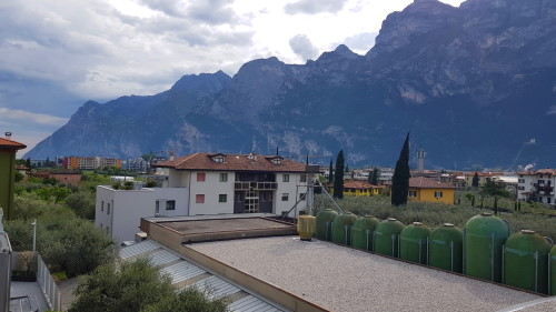 Riva del Garda - beeindruckende Berge