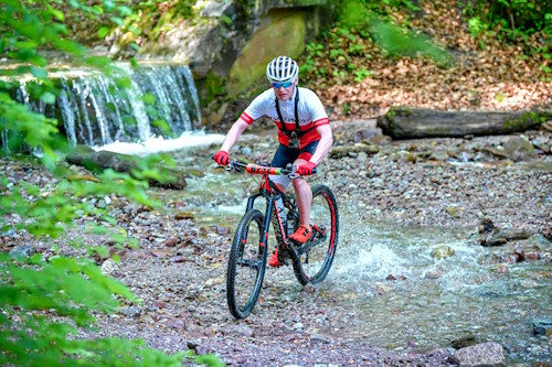 8. eldoRADo MTB Marathon in Angerberg - an der ersten Bachdurchfahrt