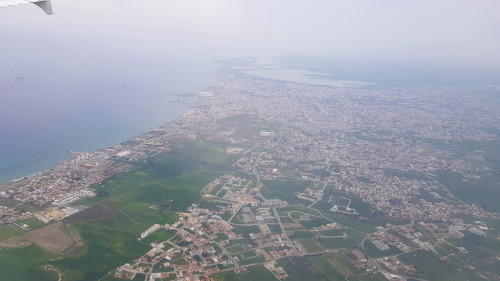 Experts Inline Camp 2020 - Kurz vor der Landung: Larnaca aus der Luft